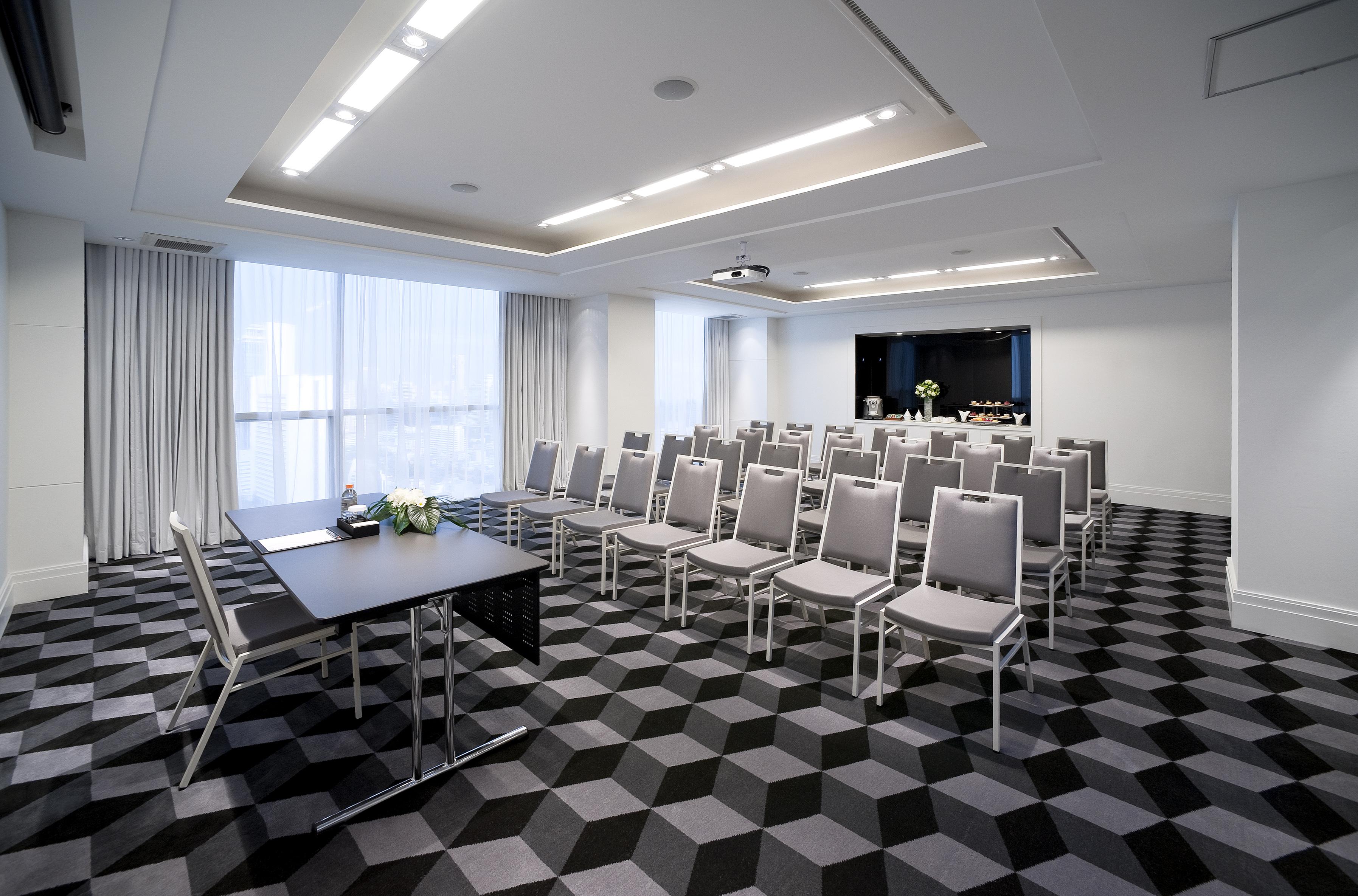 Pullman Bangkok Hotel G - SHA Plus Certified Kültér fotó Meeting room
